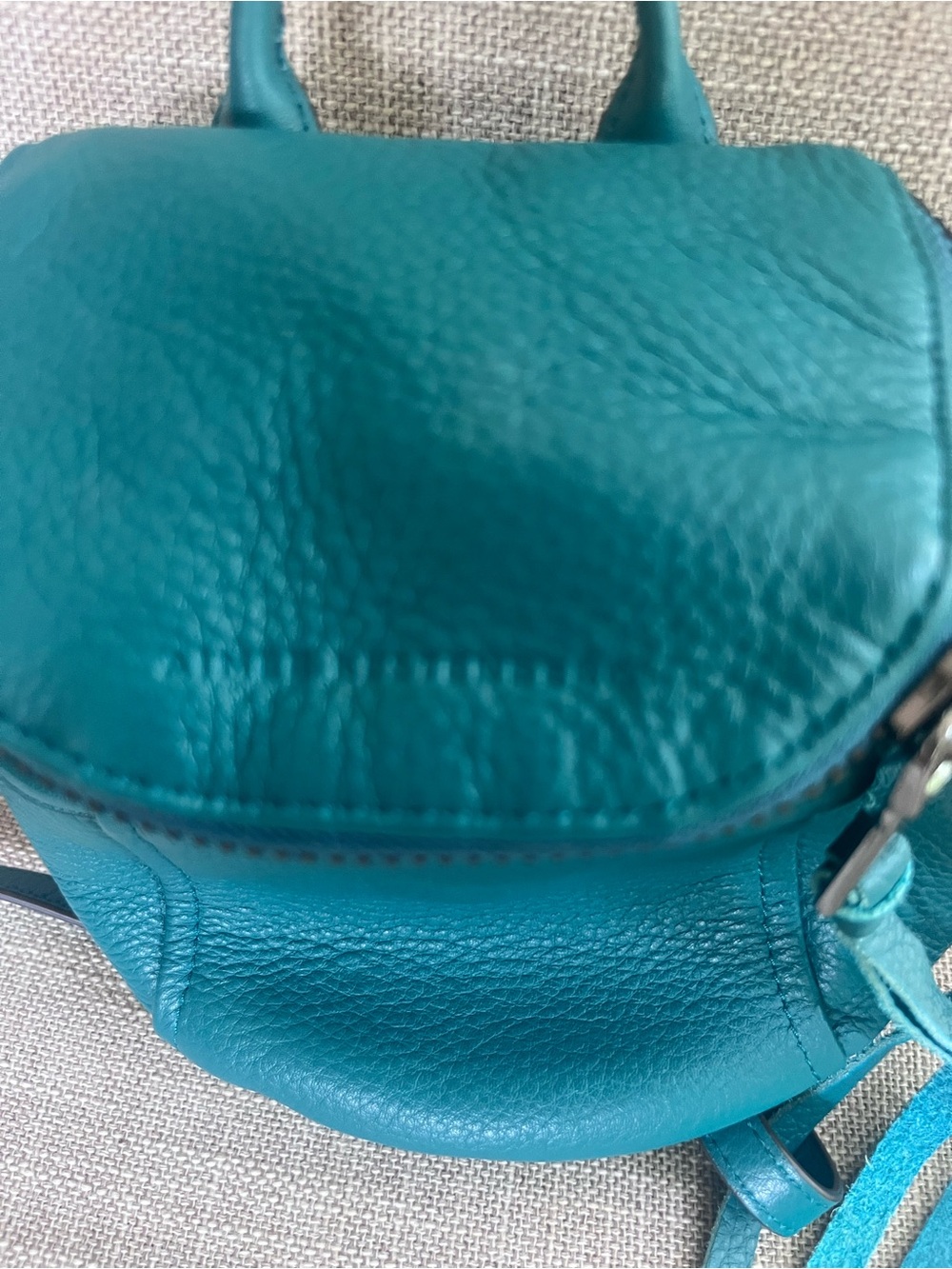 Aimee Kestenberg Rainforest Green Made to Fly Leather Crossbody - Picture 4 of 7